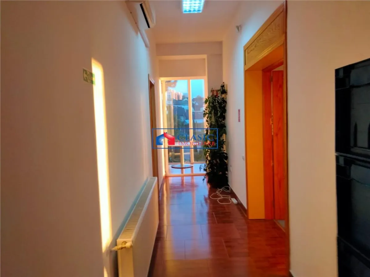 Vanzare apartament 4 camere deosebit, in vila zona LIDL Buna Ziua, Cluj-Napoca - foto 1