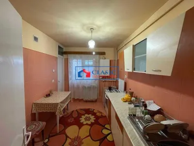 Vanzare apartament 2 camere decomandat zona Piata Ion Mester Manastur, Cluj-Napoca - Cluj-Napoca