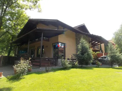 Vanzare casa individuala, Zorilor, zona retrasa in apropiere de Gradina Botanica, Cluj-Napoca - Cluj-Napoca