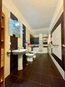 Vanzare apartament 5 camere 140 mp bloc nou tip vila in Zorilor- zona Hasdeu, Cluj-Napoca - foto 12