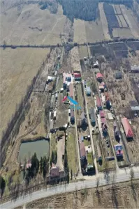 Micro-ferma cu 6500 mp teren si hala la 15 min de Bacau. - foto 3