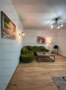 Apartament 3 camere, decomandat - zona Tractorul - Brasov