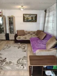 Apartament 2 camere, decomandat - zona Tractorul - Brasov