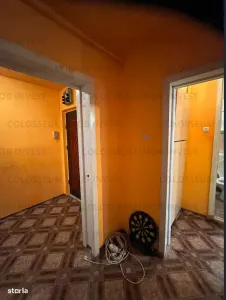 Apartament 4 camere, decomadat - zona Astra - Brasov