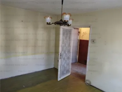Apartament 2 camere, decomandat - zona Centrul  Civic - foto 4