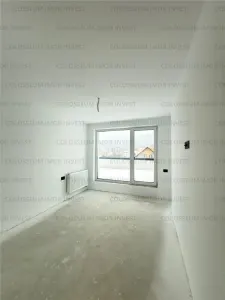 Apartament 4 camere 102mp+terasa110mp-zona Tractorul - foto 2