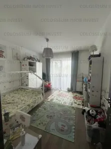 Apartament 4 camere, decomandat - zona Sanpetru - foto 3