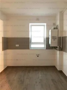 Apartament 2 camere, decomandat - zona Tractorul - foto 2
