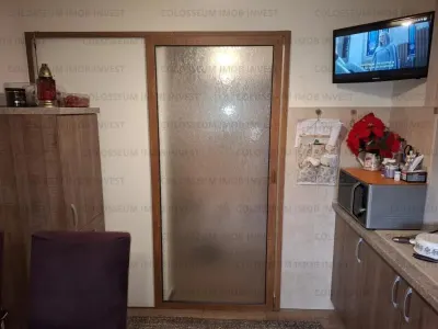 Apartament cu 3 camere, decomandat - zona Tractorul - foto 5