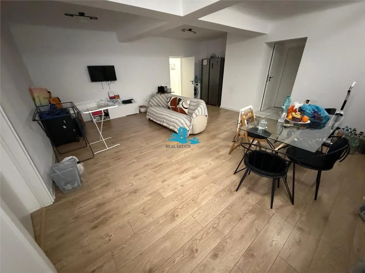 Vanzare apartament 5 camere Obor, boxa, loc parcare, centrala proprie, fara risc seismic - foto 1