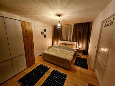 Apartament cu 2 camere, semidecomandat  - zona Centru Istoric - foto 4