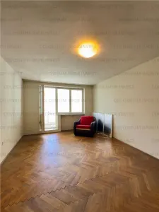 Apartament cu 3 camere - zona Grivitei - Brasov