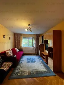 Apartament 2 camere, semidecomandat - zona Astra - Brasov