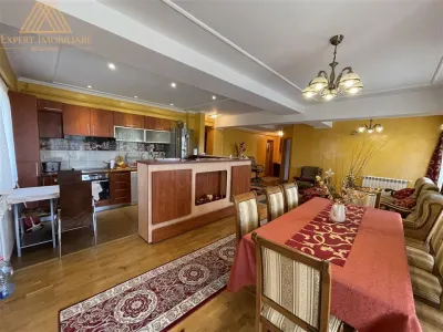 Apartament 3 camere in bloc tip vila zona Scheia cu parcare inclusa - Scheia