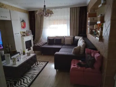 Apartament 2 camere decomandat - zona Triaj - Brasov