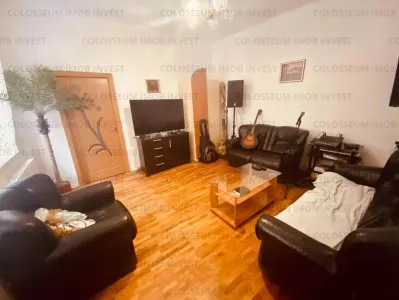 Apartament 2 camere semidecomandat - zona Centrul Istoric - Brasov
