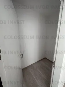 Apartament 3 camere, 2 bai - zona Tractorul - foto 4