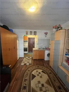 Camera de camin cu baie - zona Tractorul /Rulmentul - foto 4