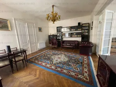 Apartament cu 4 camere - zona Centrul Istoric - Brasov