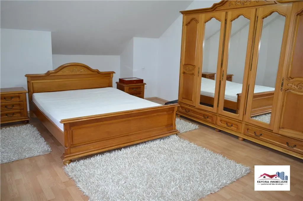 Vila de Inchiriat in Zona Livezeni - foto 3