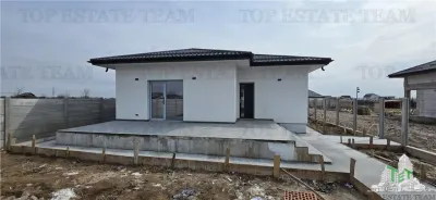Vila individuala moderna cu 4 camere , 2 bai ,terasa 25mp, incalzire in pardoseala, 2 locuri de parcare - foto 3