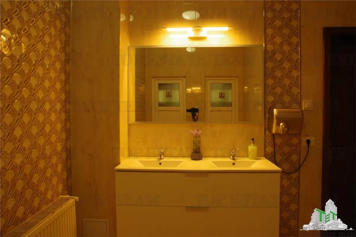 Vila turistica la cheie, foarte aproape de plaja - Mamaia Nord - foto 9