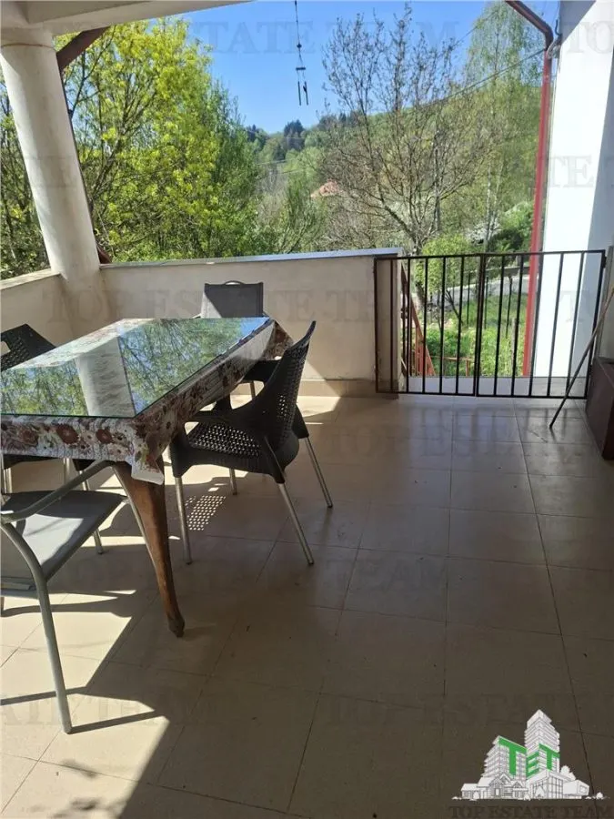 Vila cocheta de vanzare intr-o zona de basm langa Horezu in Bogdanesti (Tomsani) - foto 17
