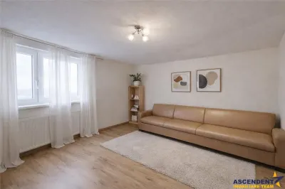 Casa, dotari preferentiale, garaj, curte, gradina, extindere teren, Central, Rasnov - foto 3