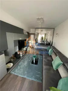 Vanzare apartament 3 camere, Metalurgiei - foto 2