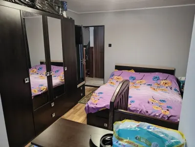 Apartament 2 camere decomandat Tractorul - foto 4