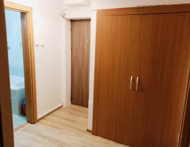 2 Camere Spatios, Luminos, Curat, Decomandat, Parcare, Racadau - foto 8