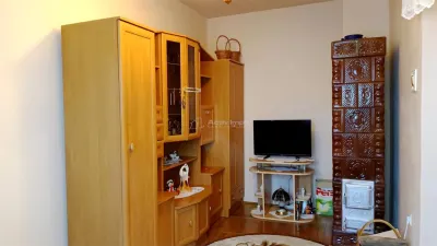 Moldova Noua, Apartament 2 Cam. Semidecomandat - foto 13