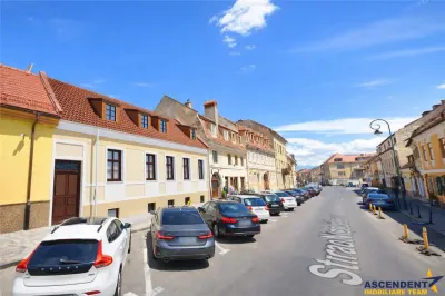Aparthotel elegant, potential ridicat, ultracentral, Brasov - foto 11