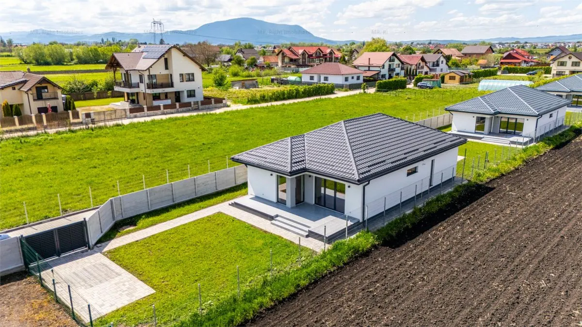 Casa 4 camere | parter | Stupini Brasov Comision 0% - foto 1