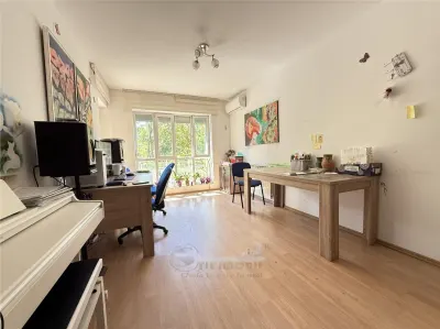2 CAM TATARASI CU GRADINA 67 MP - Iasi