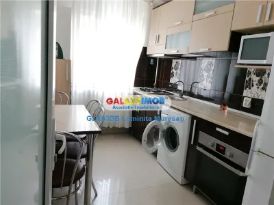 Inchiriere apartament 3 camere confort 2 Targoviste Micro 6 - foto 13