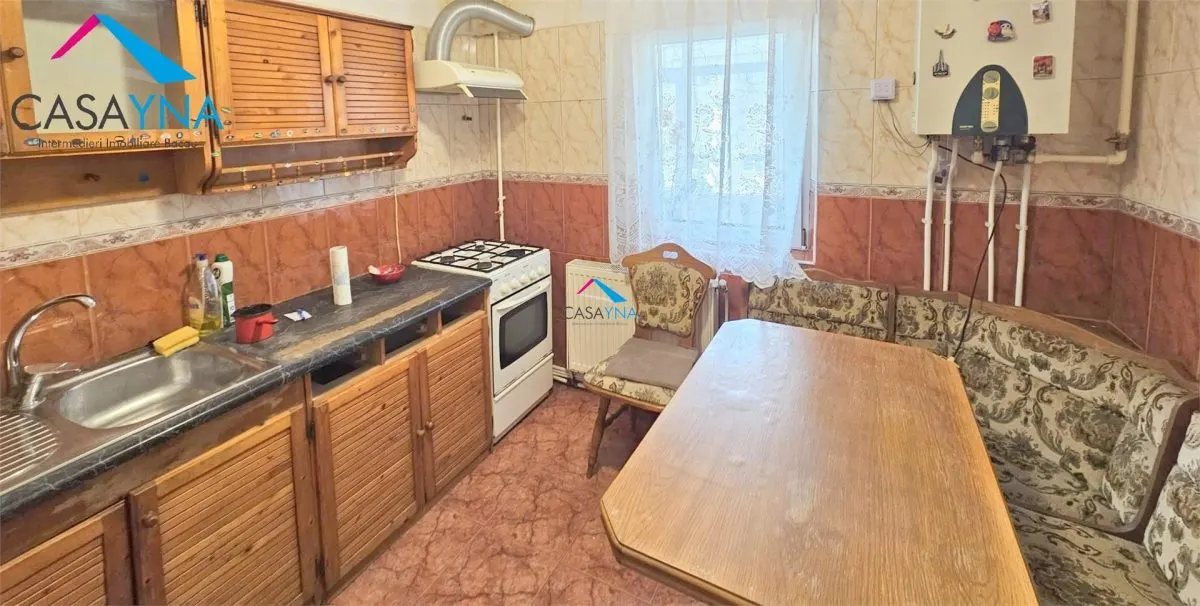 Decomandat- 2 camere, etaj 3, zona Nord - foto 4