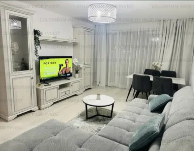Apartament 2 camere, decomandat - zona Tractorul - Brasov