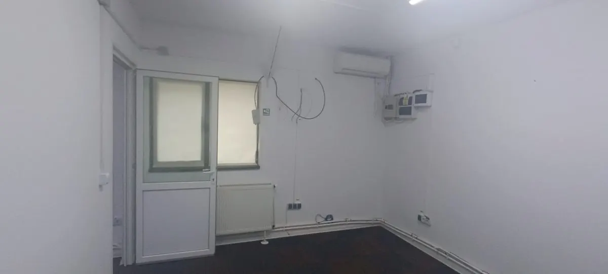 Spatiu depozitare/productie  in Ploiesti, zona Xenia - foto 8