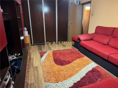 Inchiriere apartament 4 camere, cu centrala termica in Ploiesti, Zona 9 Mai - foto 2