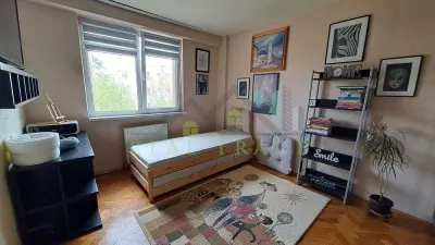 Apartament 3 camere decomandat, etaj intermediar zona Grivitei - foto 5