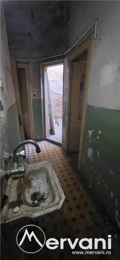 Casa de vanzare in Ploiesti, zona centrala - foto 16