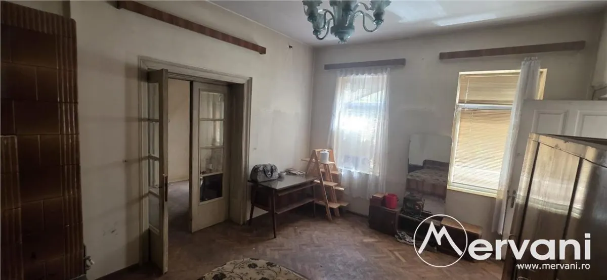 Casa de vanzare in Ploiesti, zona centrala - foto 9