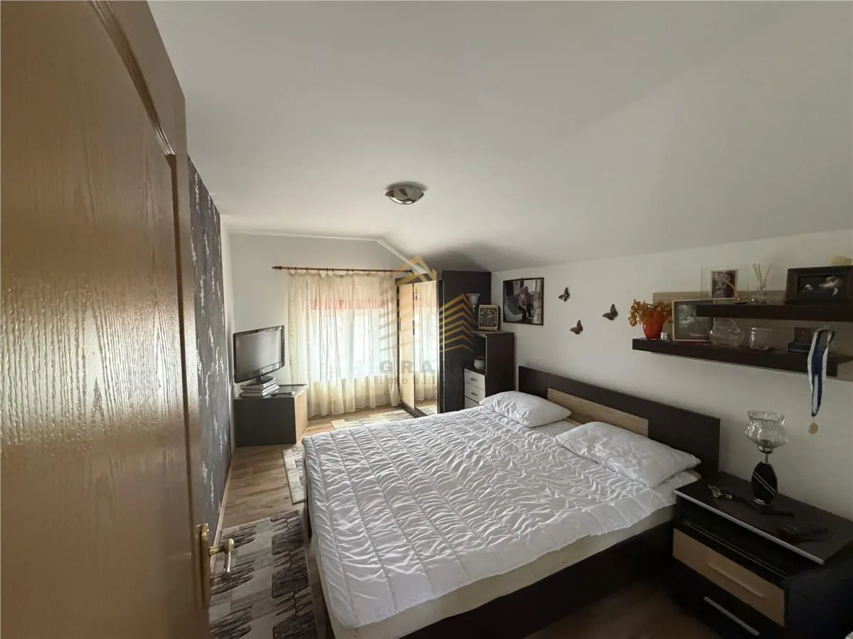 CASA DE VANZARE JELNA - foto 15