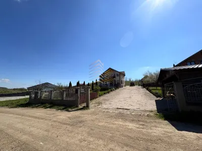 CASA ZONA SIGMIR 200mp - Bistrita