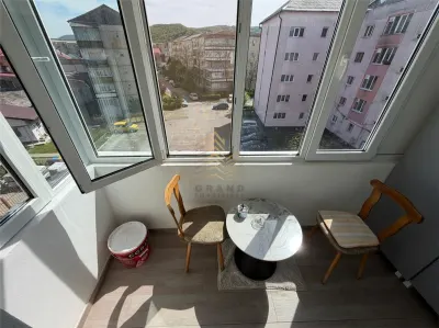 APARTAMENT 3 CAMERE | DECOMANDAT | 84 MPU - foto 7