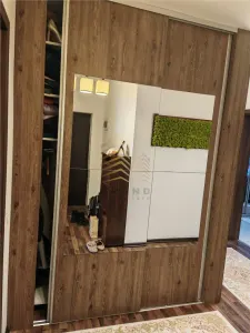 SE VINDE APARTAMENT SUBCETATE - foto 5