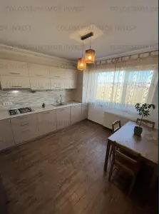 Apartament 2 camere, decomandat - zona Tractorul - Brasov
