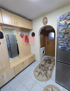Apartament 2 camere, zona Nicolina - foto 9