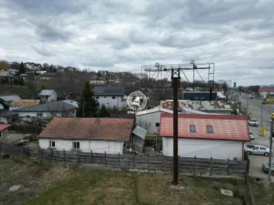 Spatiu comercial si loc de casa - foto 2
